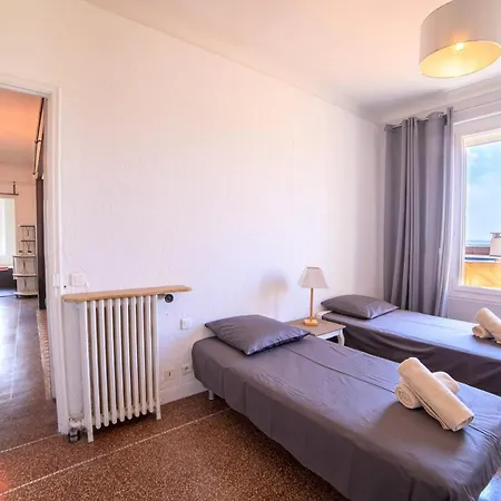 Bel 5* Vue Et Suquet - Centre * Κάννες